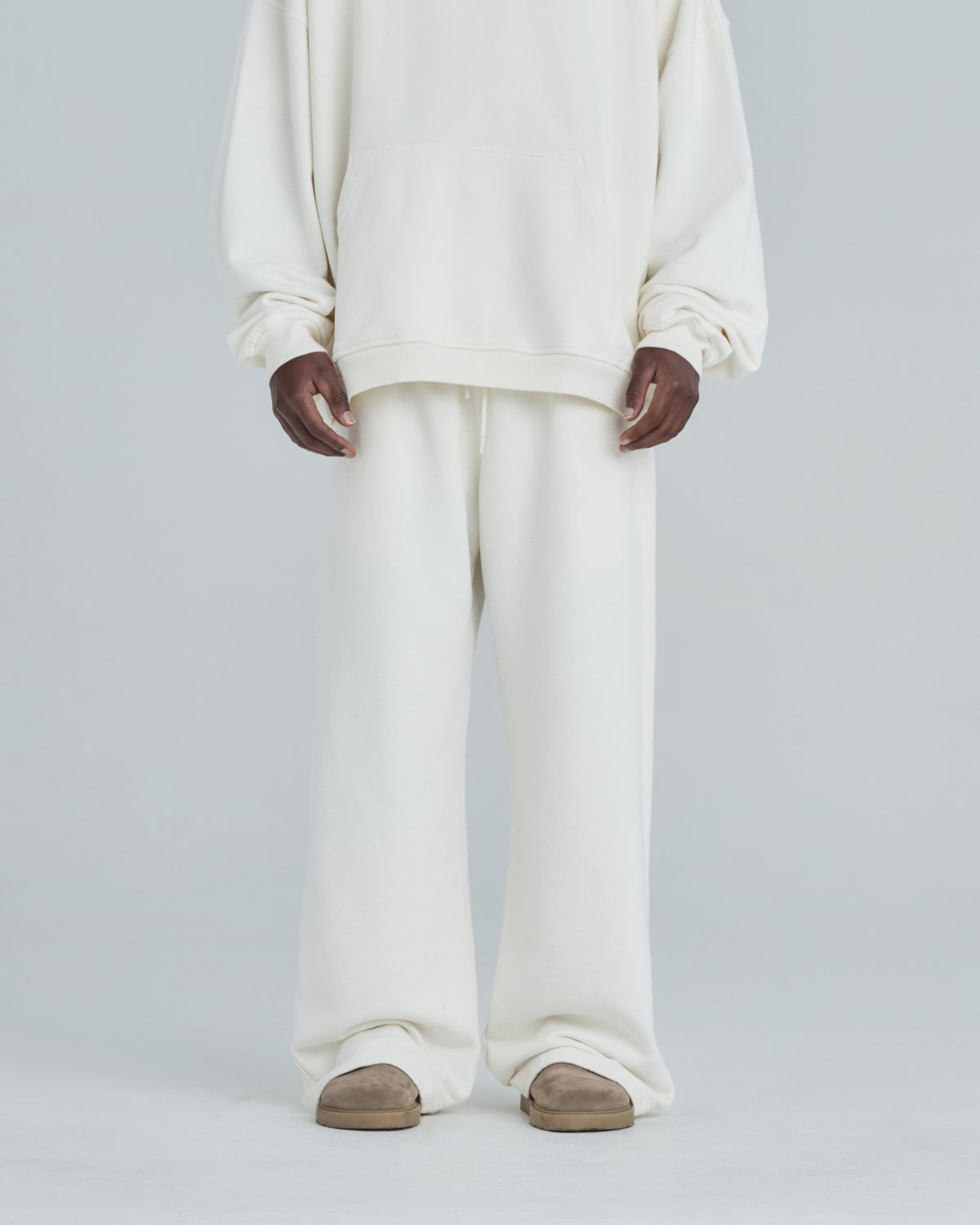 Line Basic Straightpants White