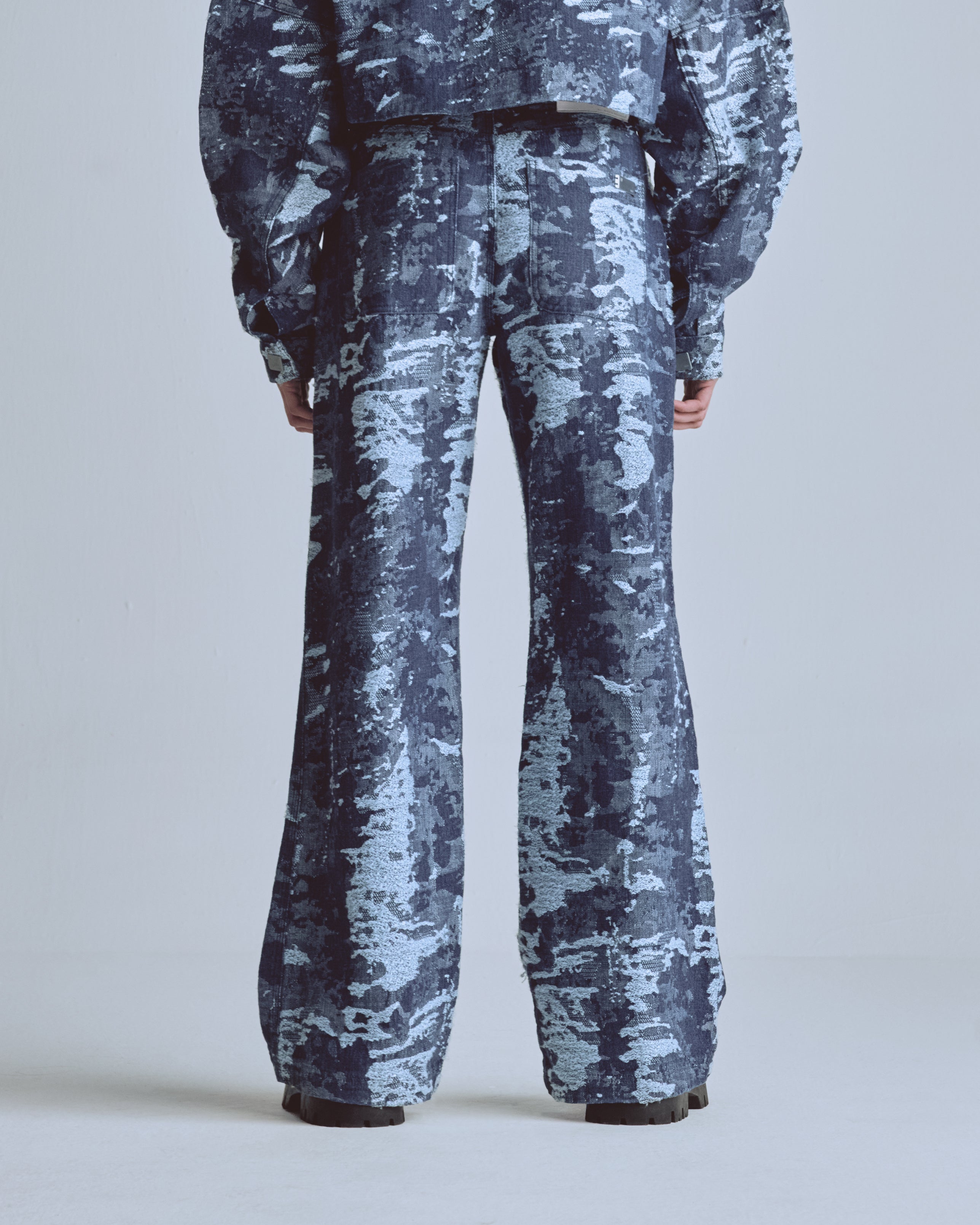 W Capsule Basic Jacquard Wide Jeans Cammo Blue