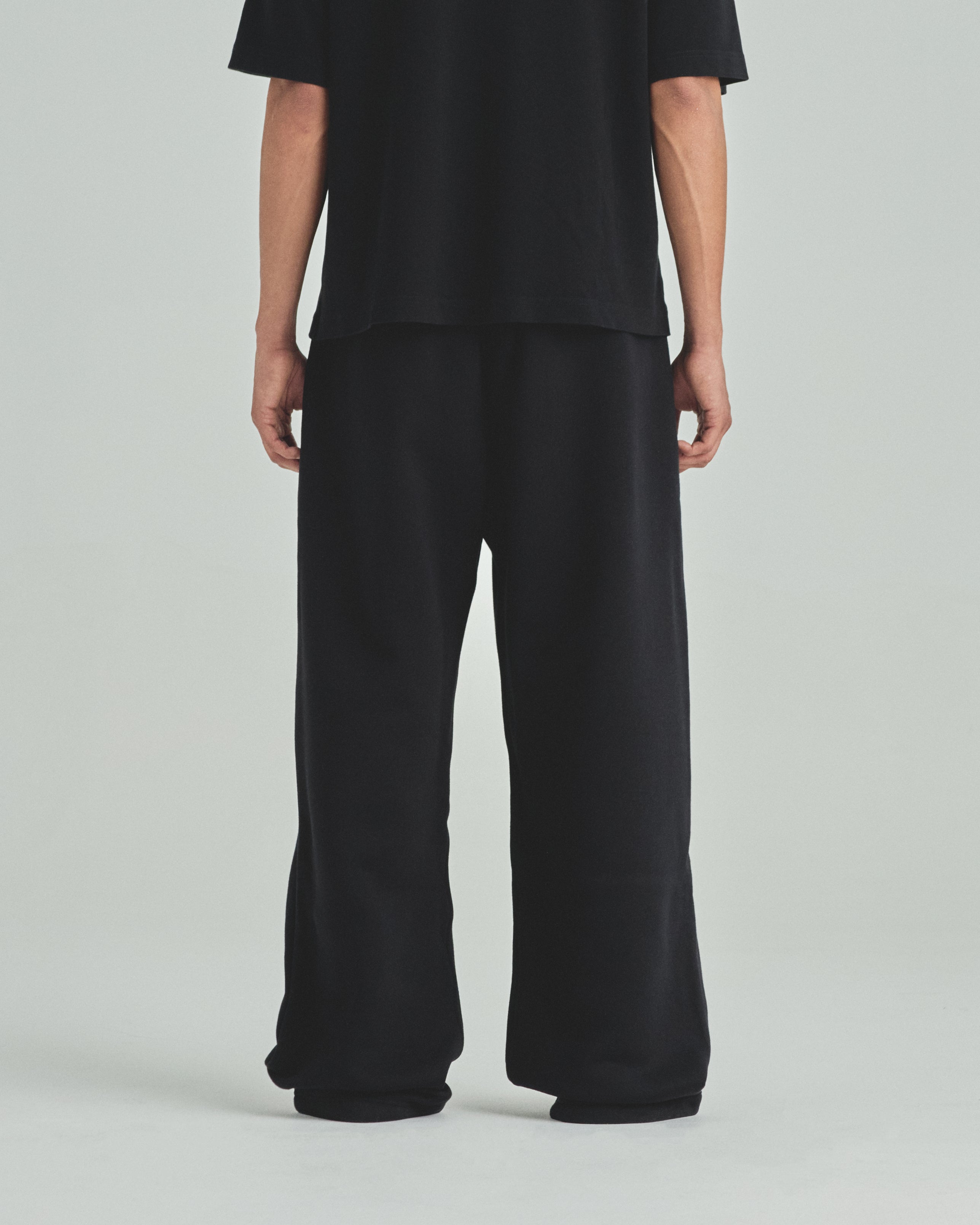 Blanks Barrel Straight Pants Black