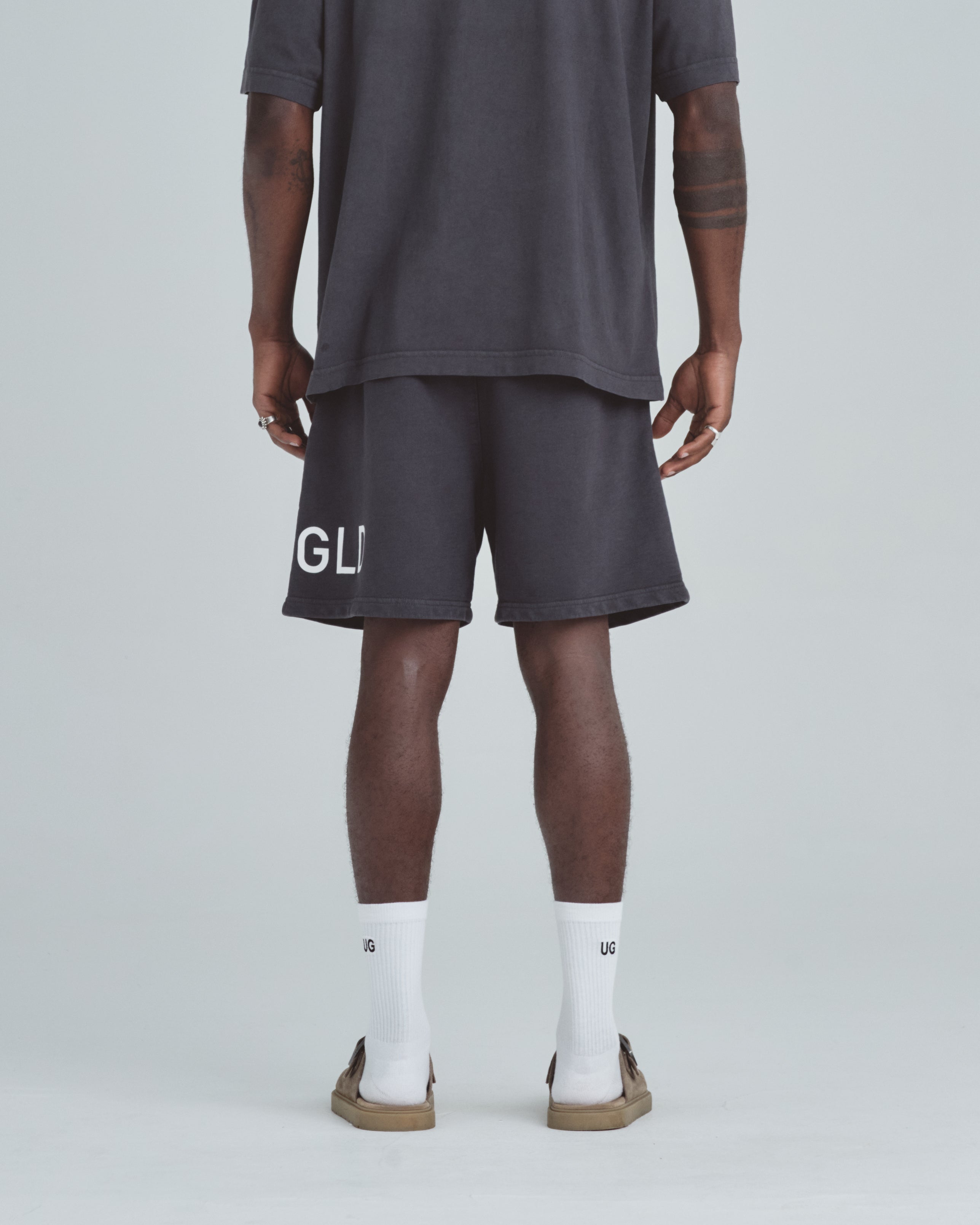 Line Basic Biased Shorts Dark Gray