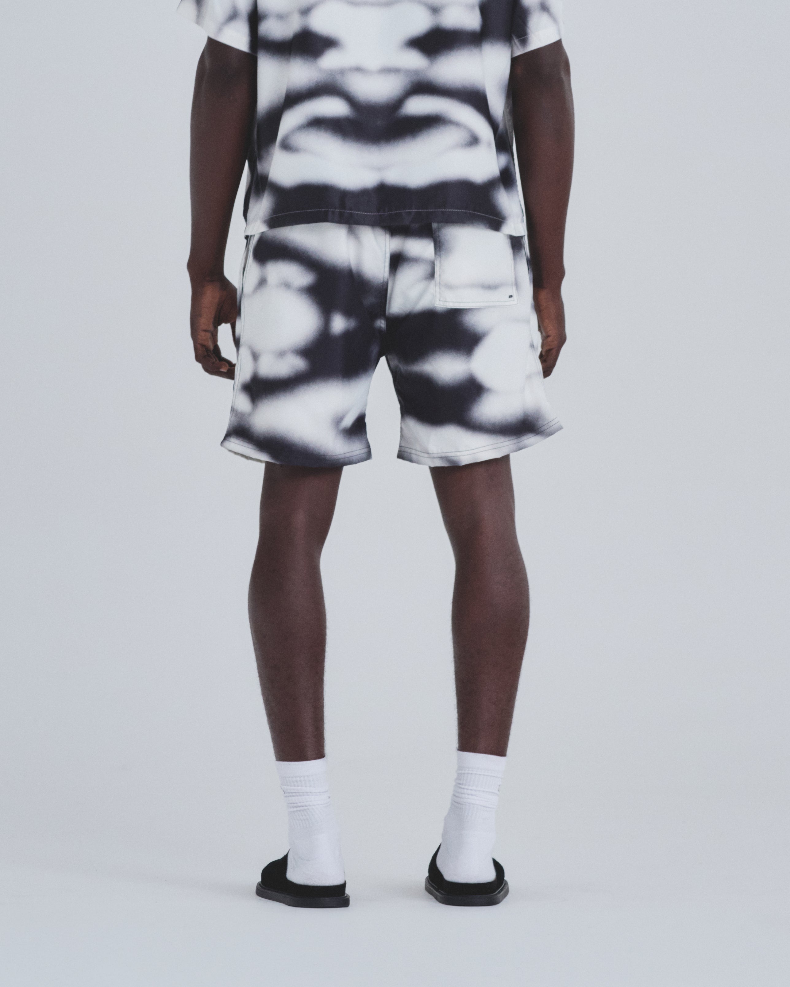 Basics Undergold Studio Swimwear Shorts Blur Pattern