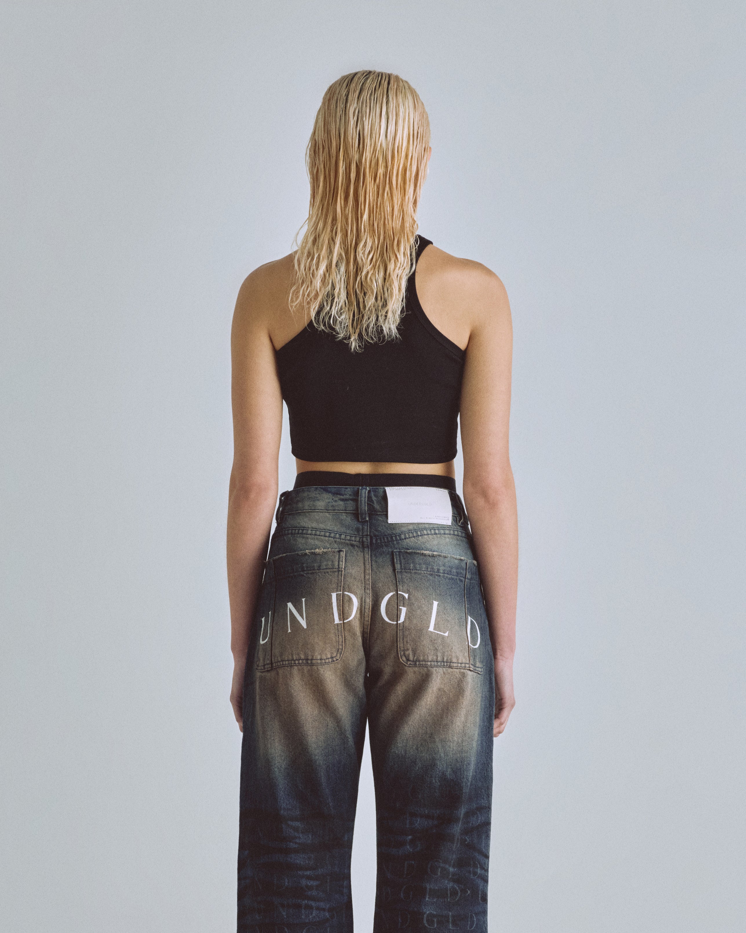 W Basics Undergold Studio Tank Top Black