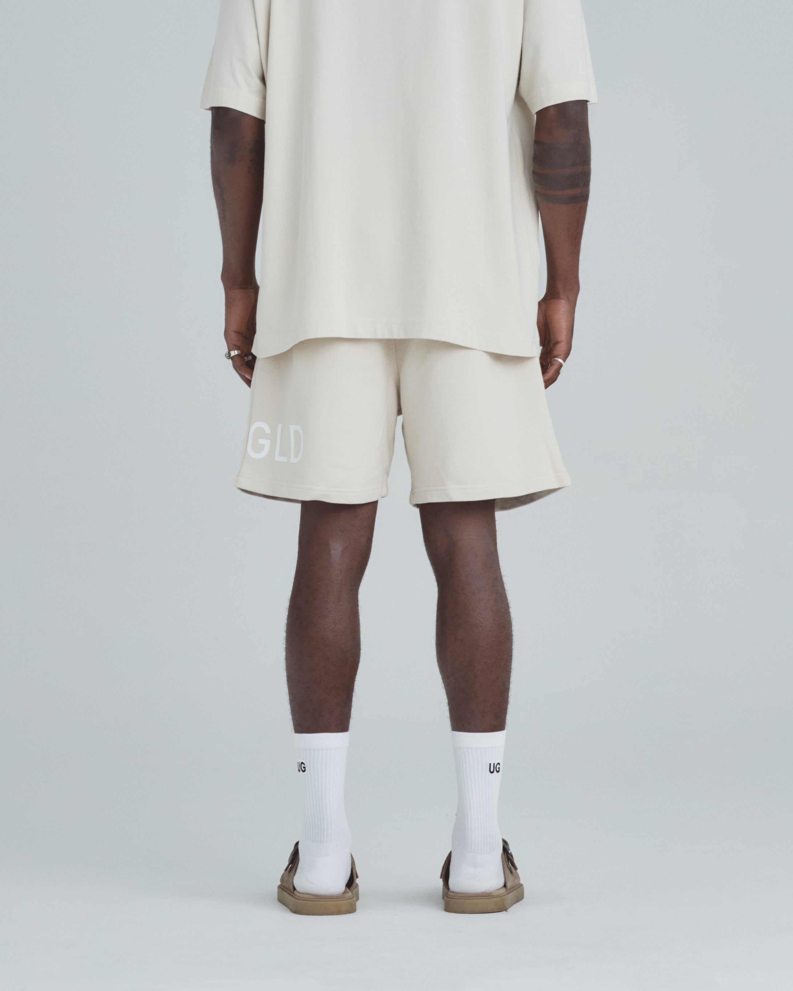 Line Basic Biased Shorts Cream
