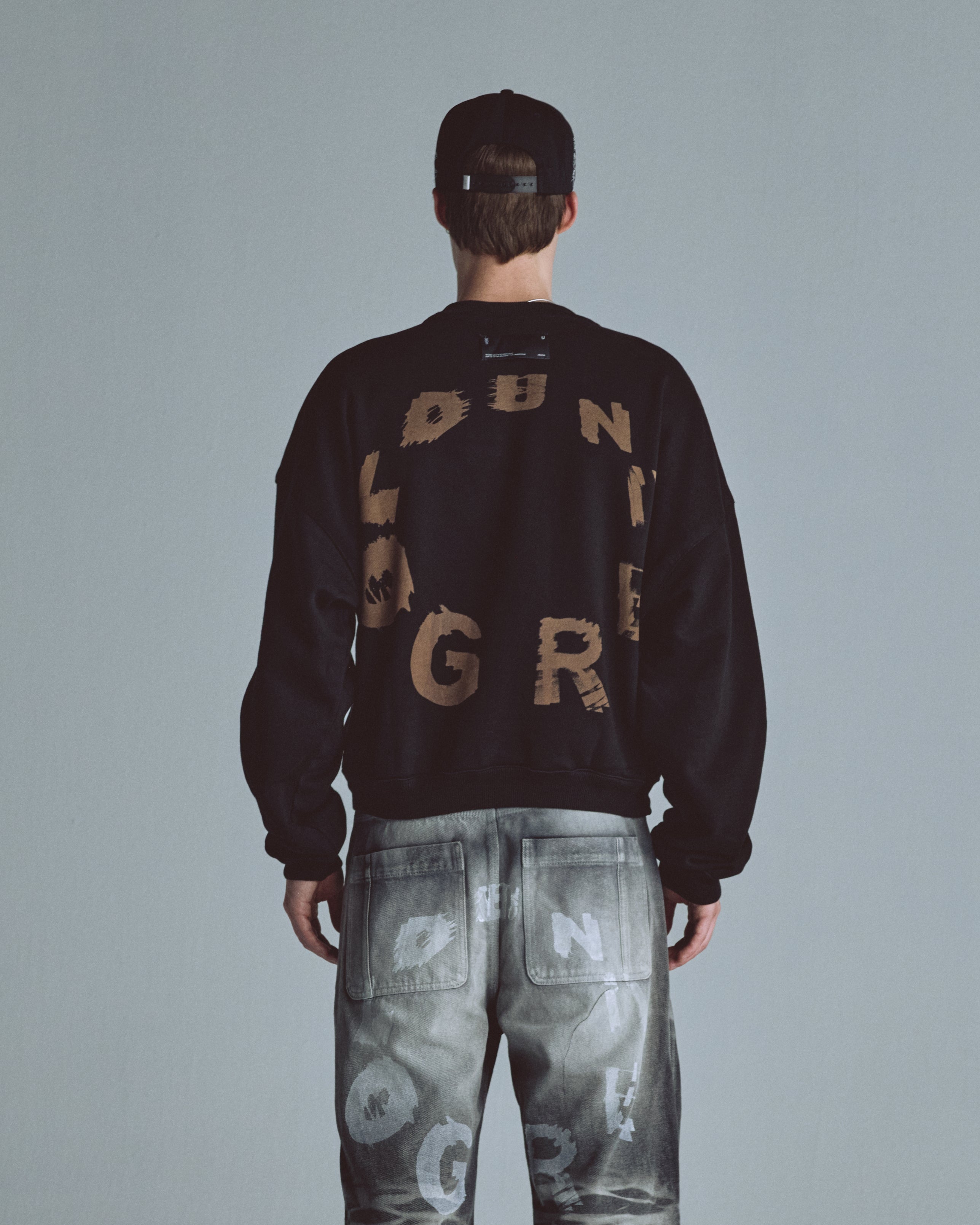 Echoes Tremor Boxy Fit Crewneck Black