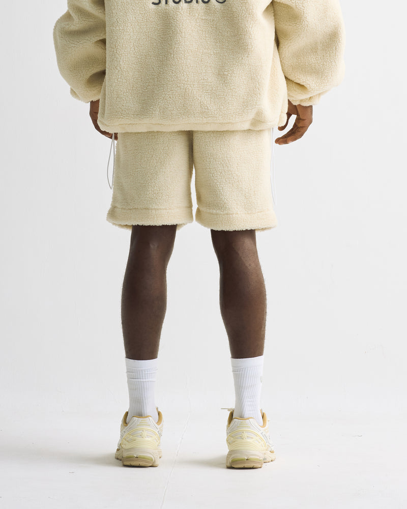 Basics Undergold Design Studio Fleece Short Cream