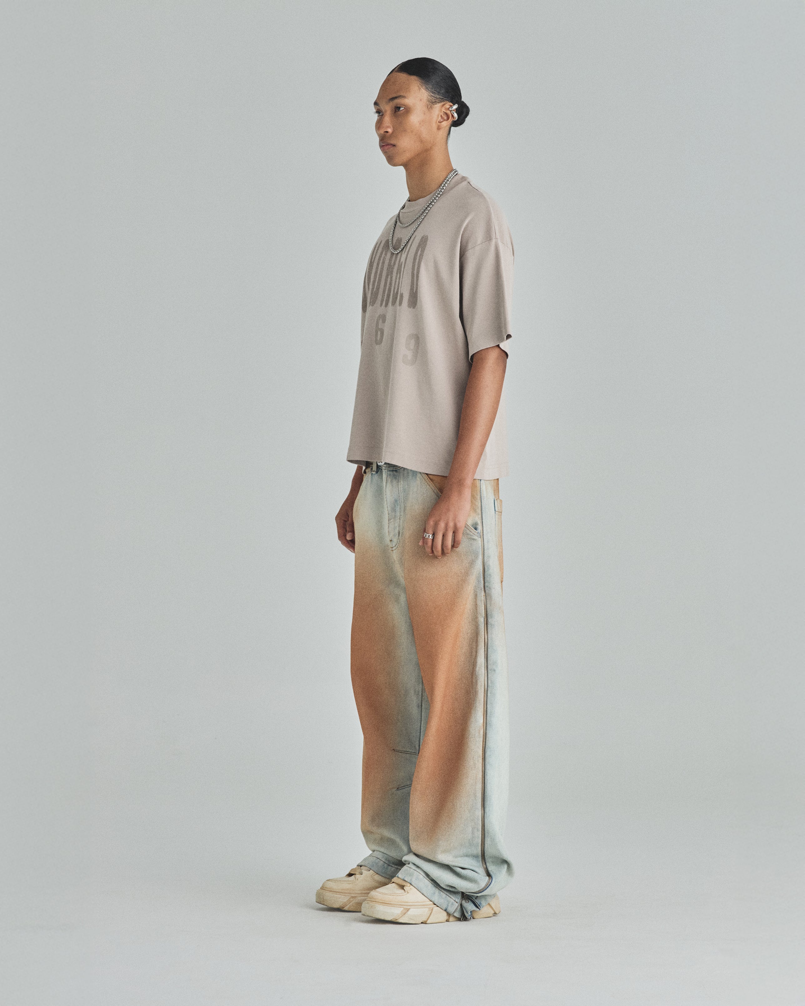 Spring UNDRGLD Boxy Fit Tshirt Cream