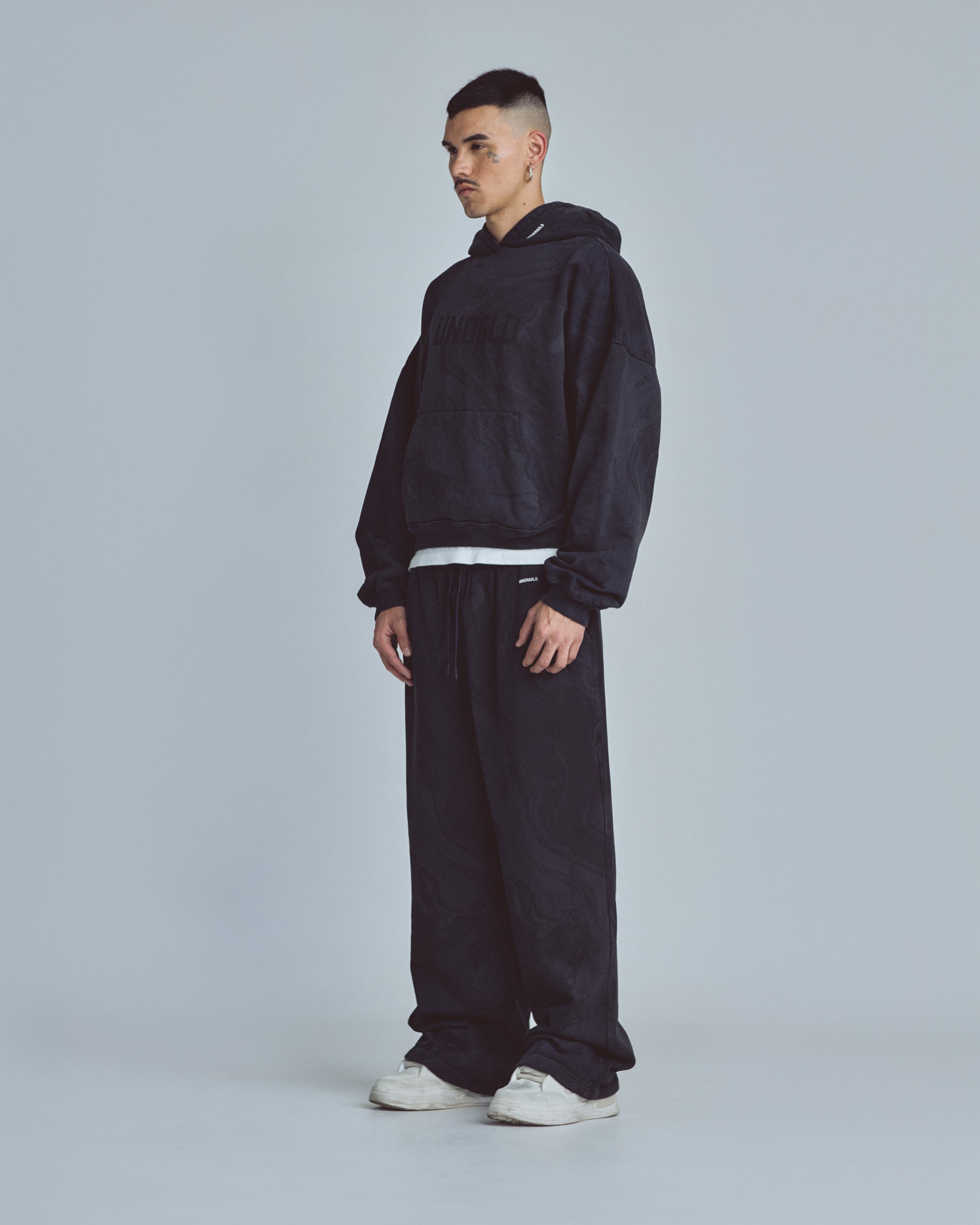 Basics UNDGLD Straight Pants Oiled Black