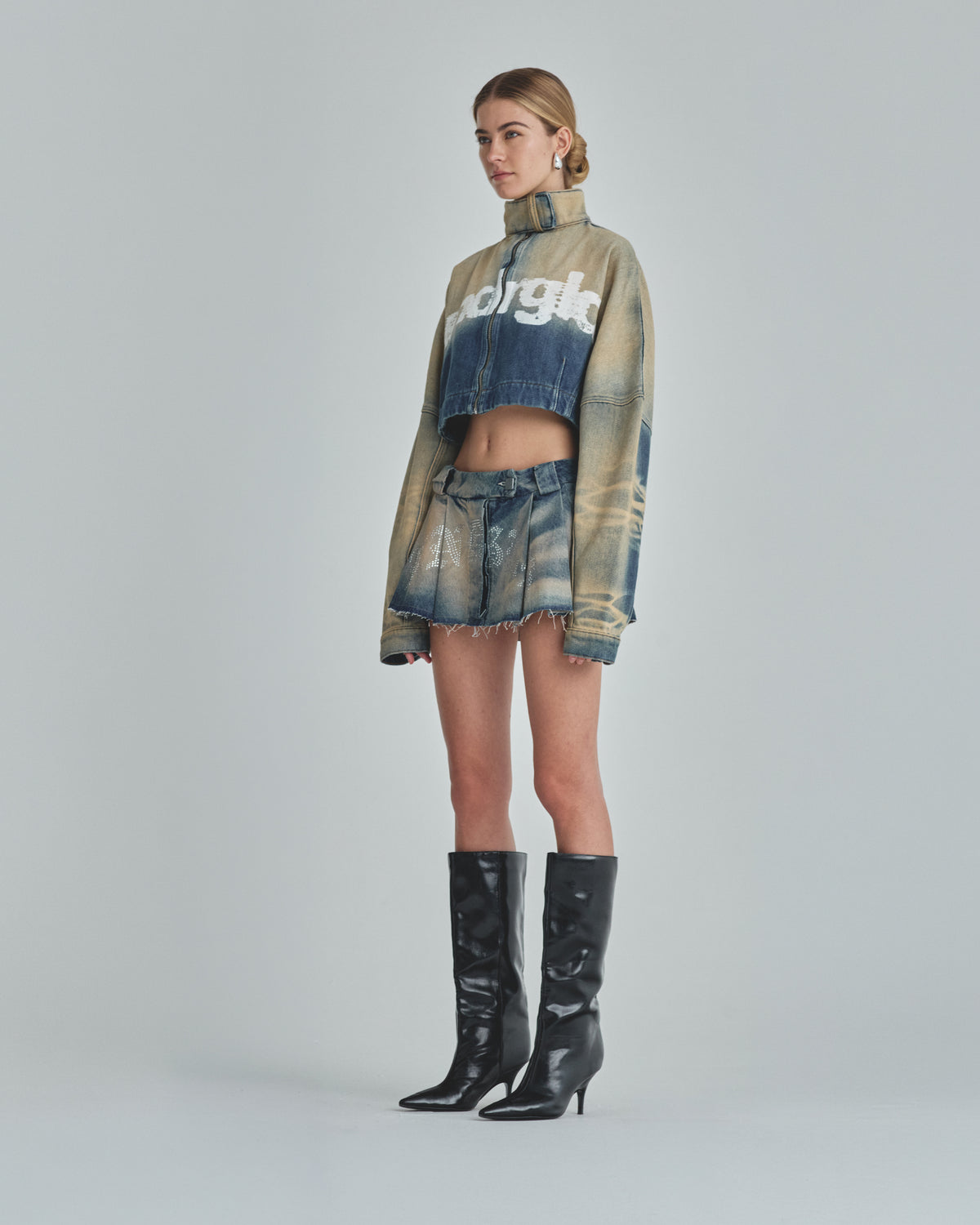 W Revelation UNDRGLD Cropped Zip Up Jacket Sand Blue