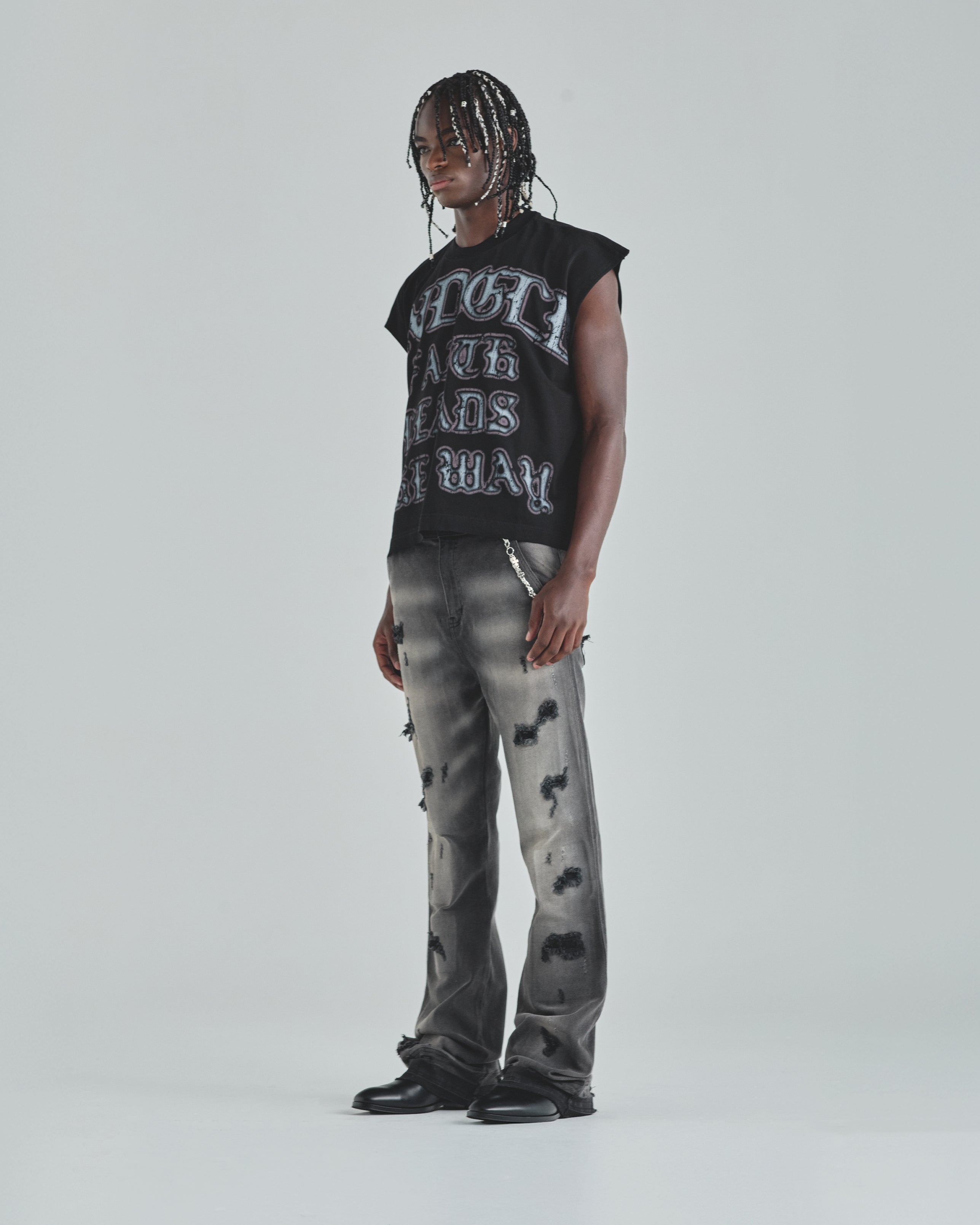 Act 1 UG Star Ripped Flare Jean Washed Black