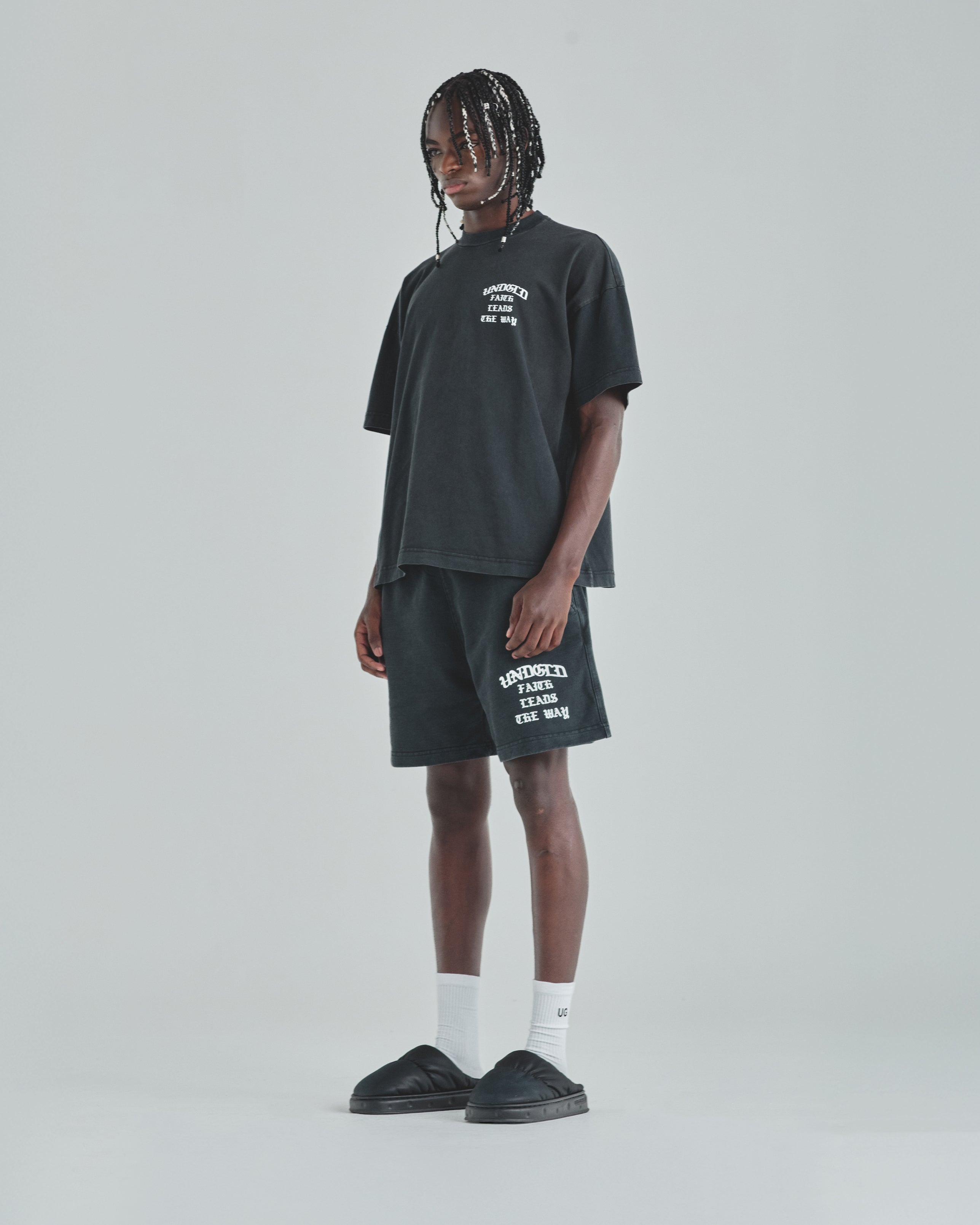 Act 1 Faith Tshirt Vintage Black