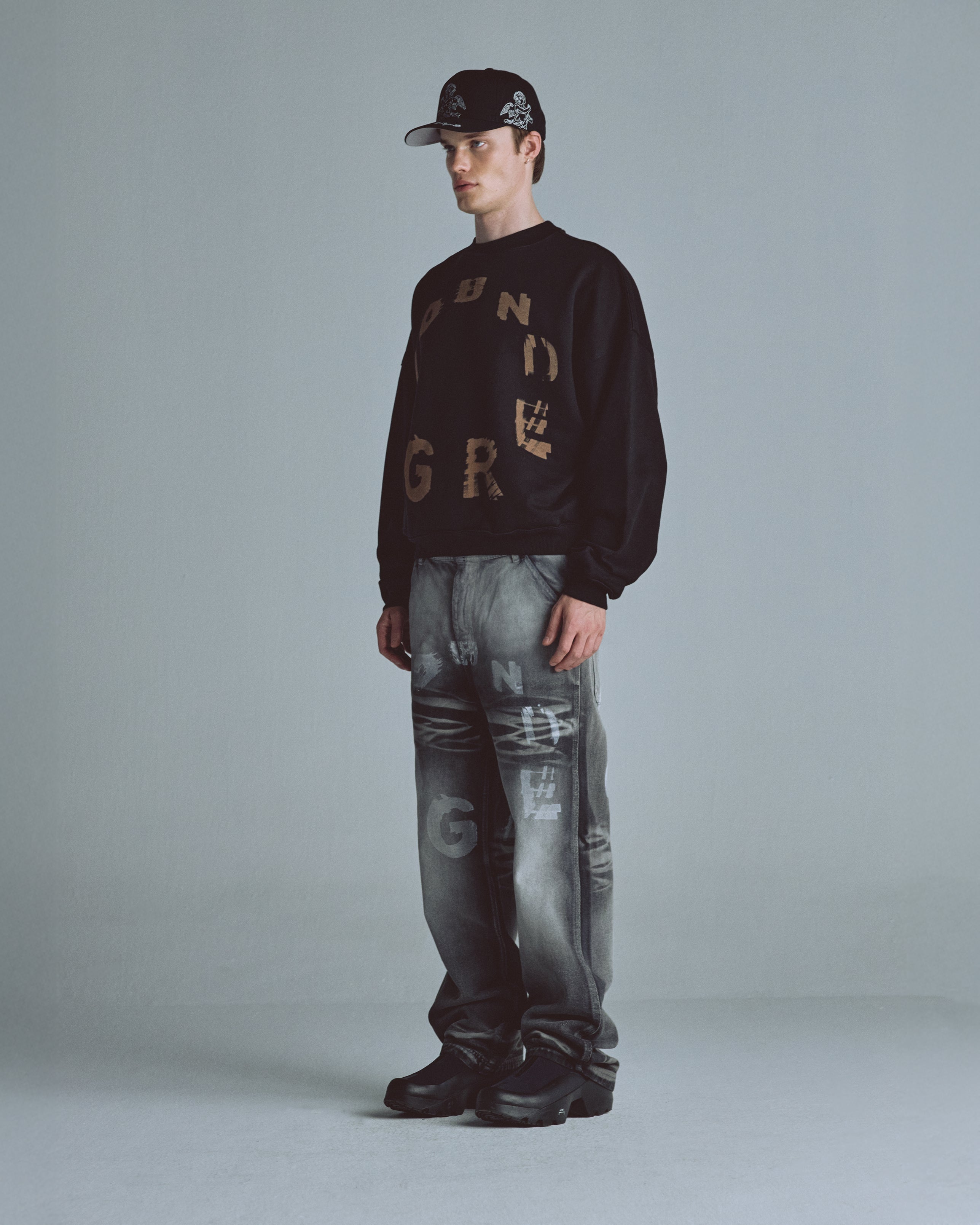 Echoes Tremor Boxy Fit Crewneck Black