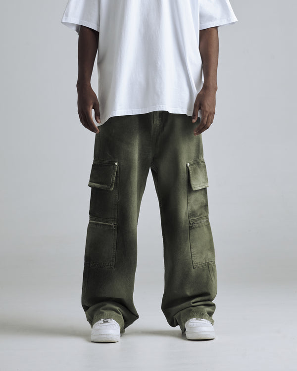 Basics Pockets Jean Washed Green